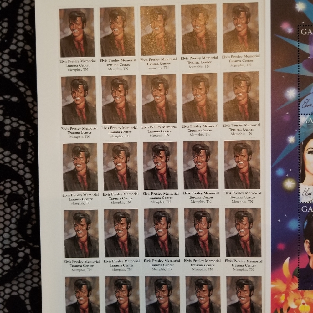 Elvis Presley Stamps - Picture 3 of 8